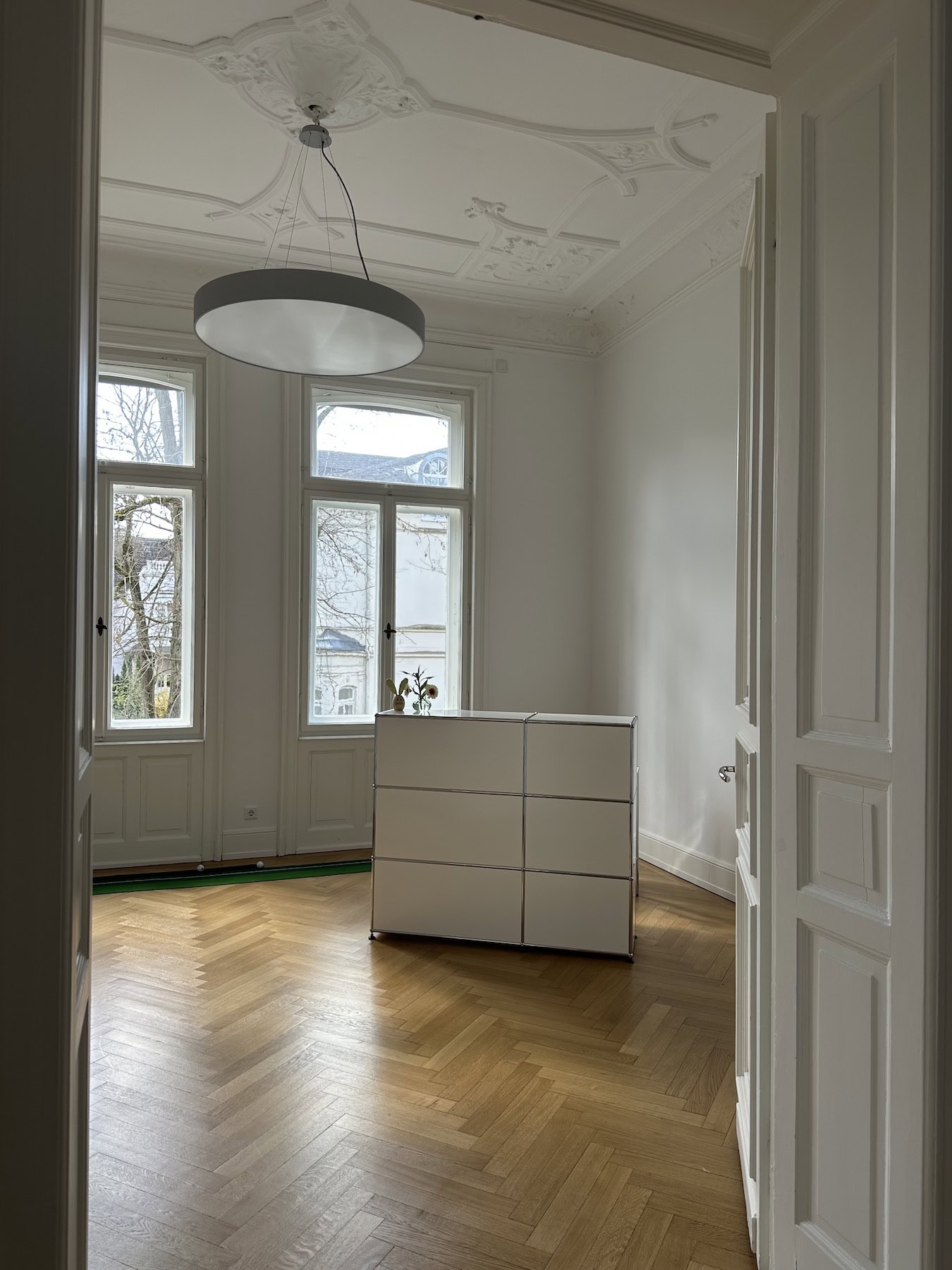 Blick in den Empfangsbereich der Biebricher Allee